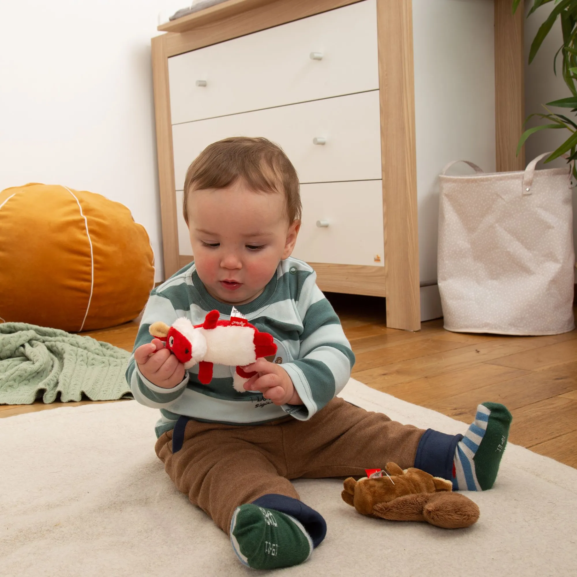 Sigikid Babyspielzeug|Baby Rassel Fuchs, Red Stars